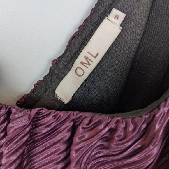 OML Deep Purple Plisse Pleat Flutter Sleeve Dress M Cocktail Party Wedding - Picture 8 of 10